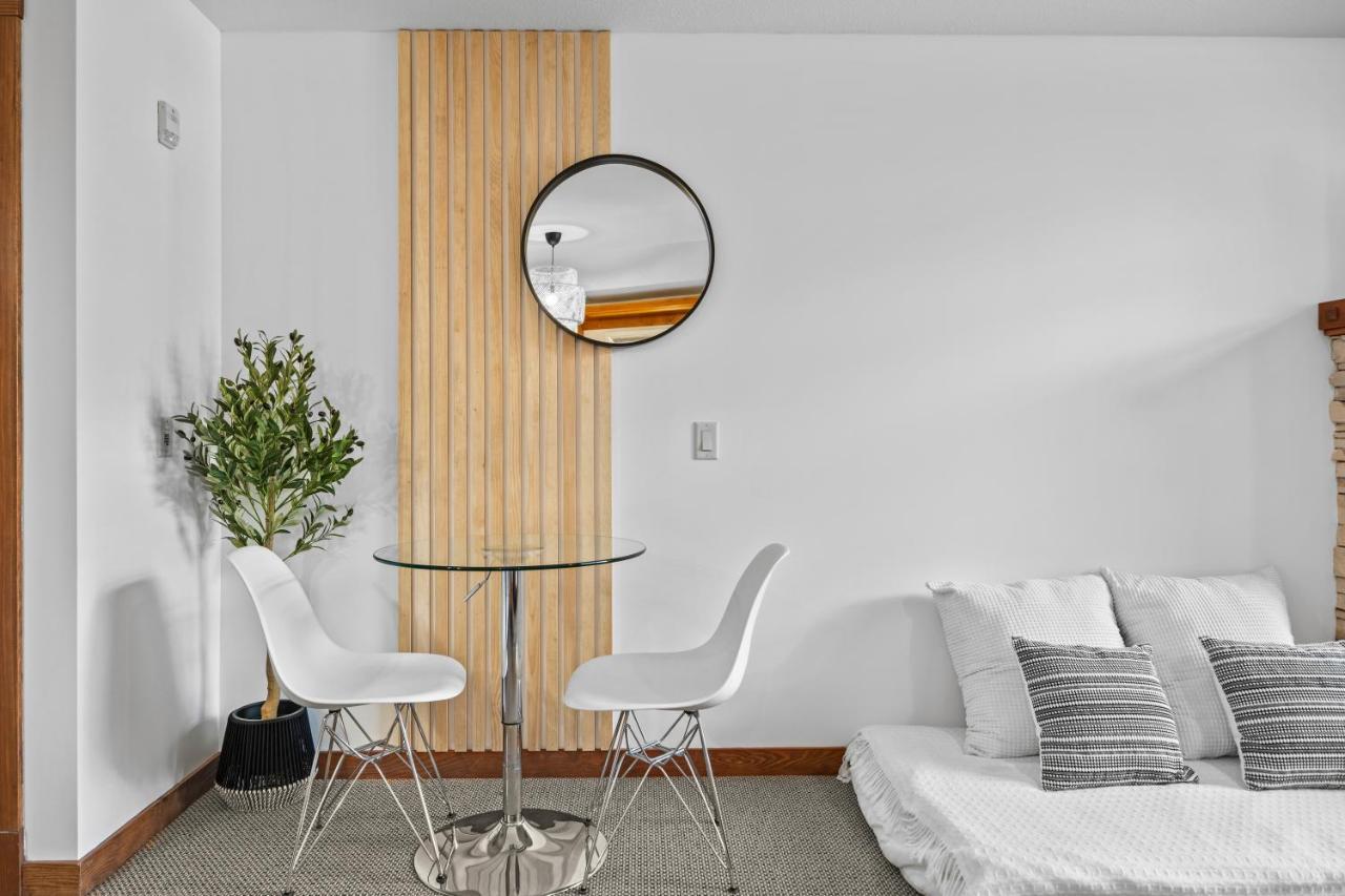 ⭐️ Luxury Mountain View Studio In Canmore ⭐️ Esterno foto