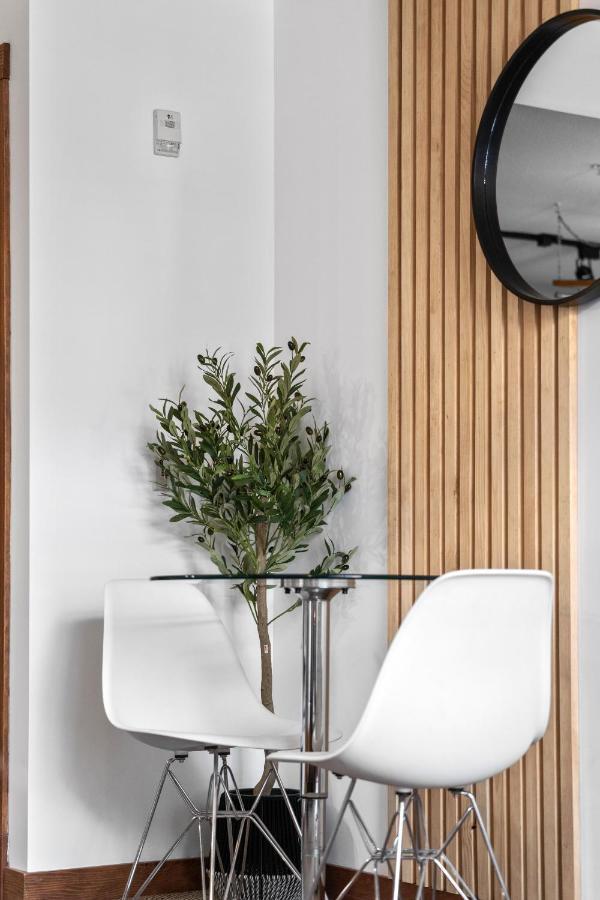 ⭐️ Luxury Mountain View Studio In Canmore ⭐️ Esterno foto