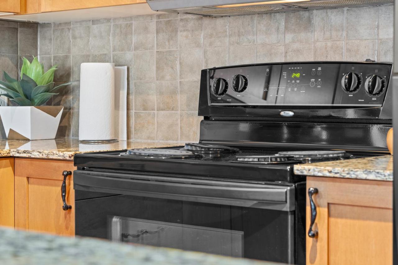 ⭐️ Luxury Mountain View Studio In Canmore ⭐️ Esterno foto