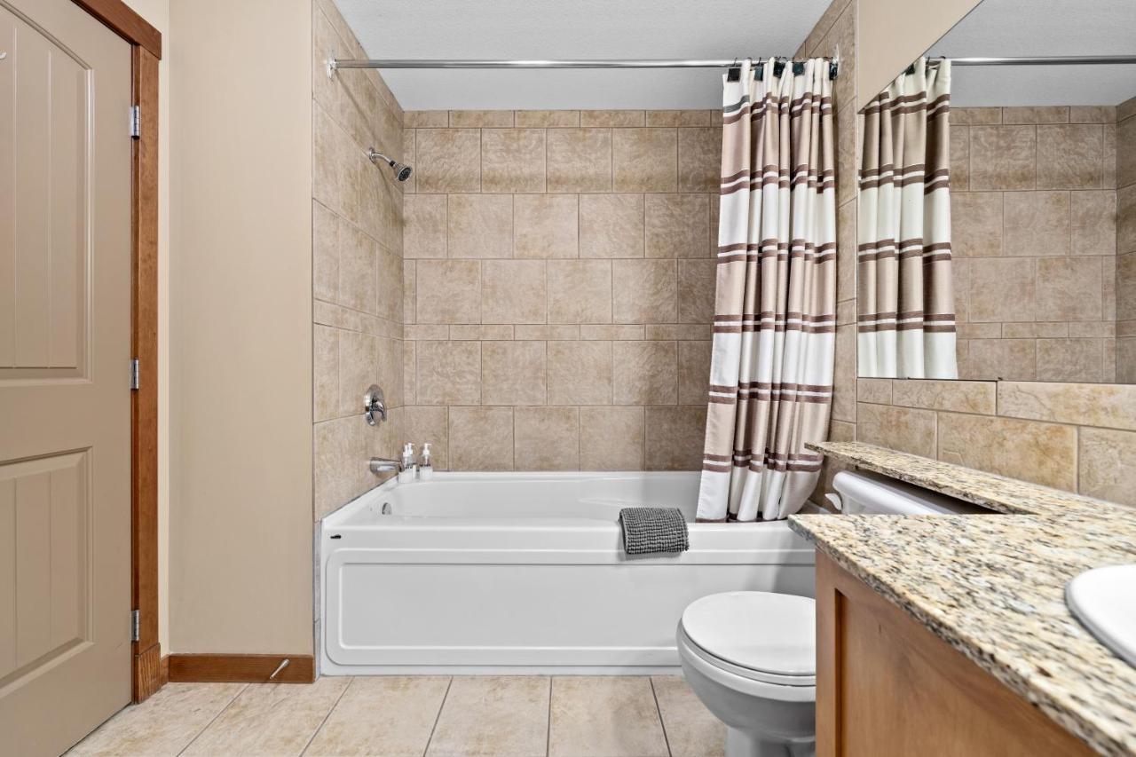 ⭐️ Luxury Mountain View Studio In Canmore ⭐️ Esterno foto